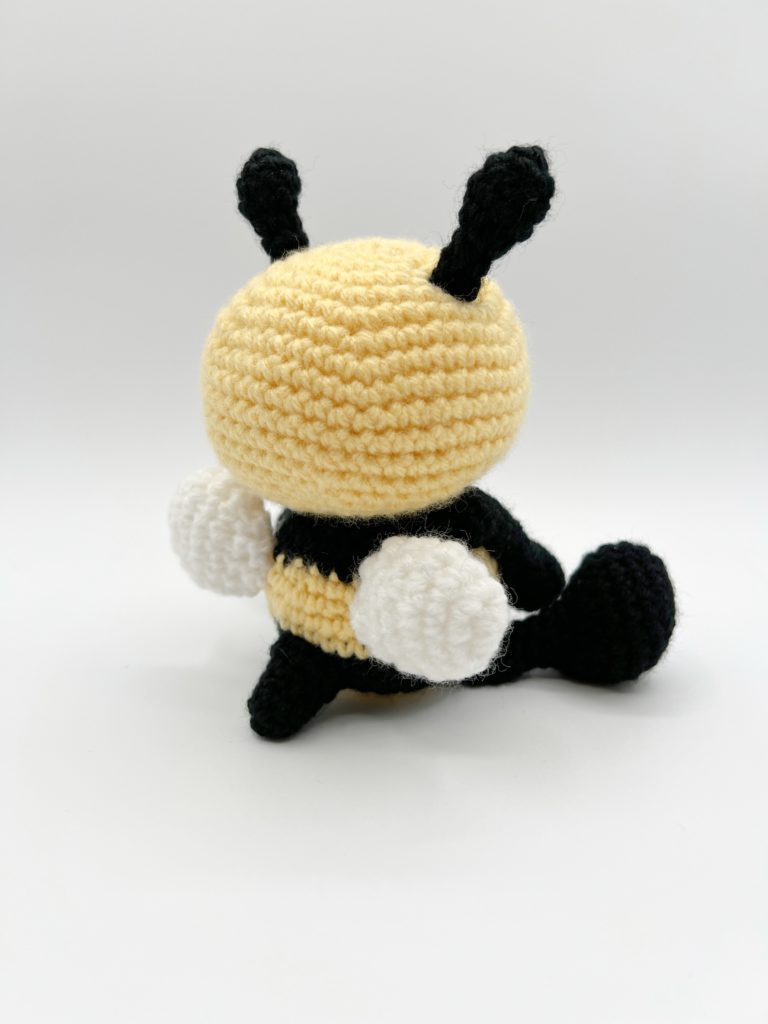 bee crochet pattern