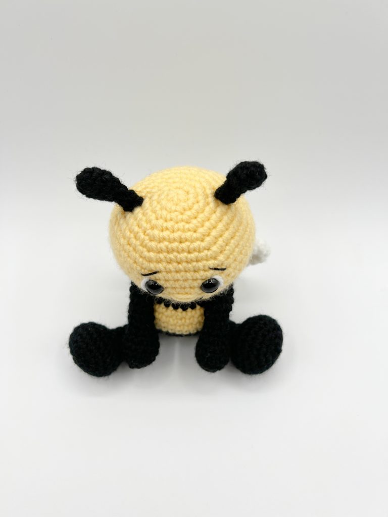 bee crochet pattern