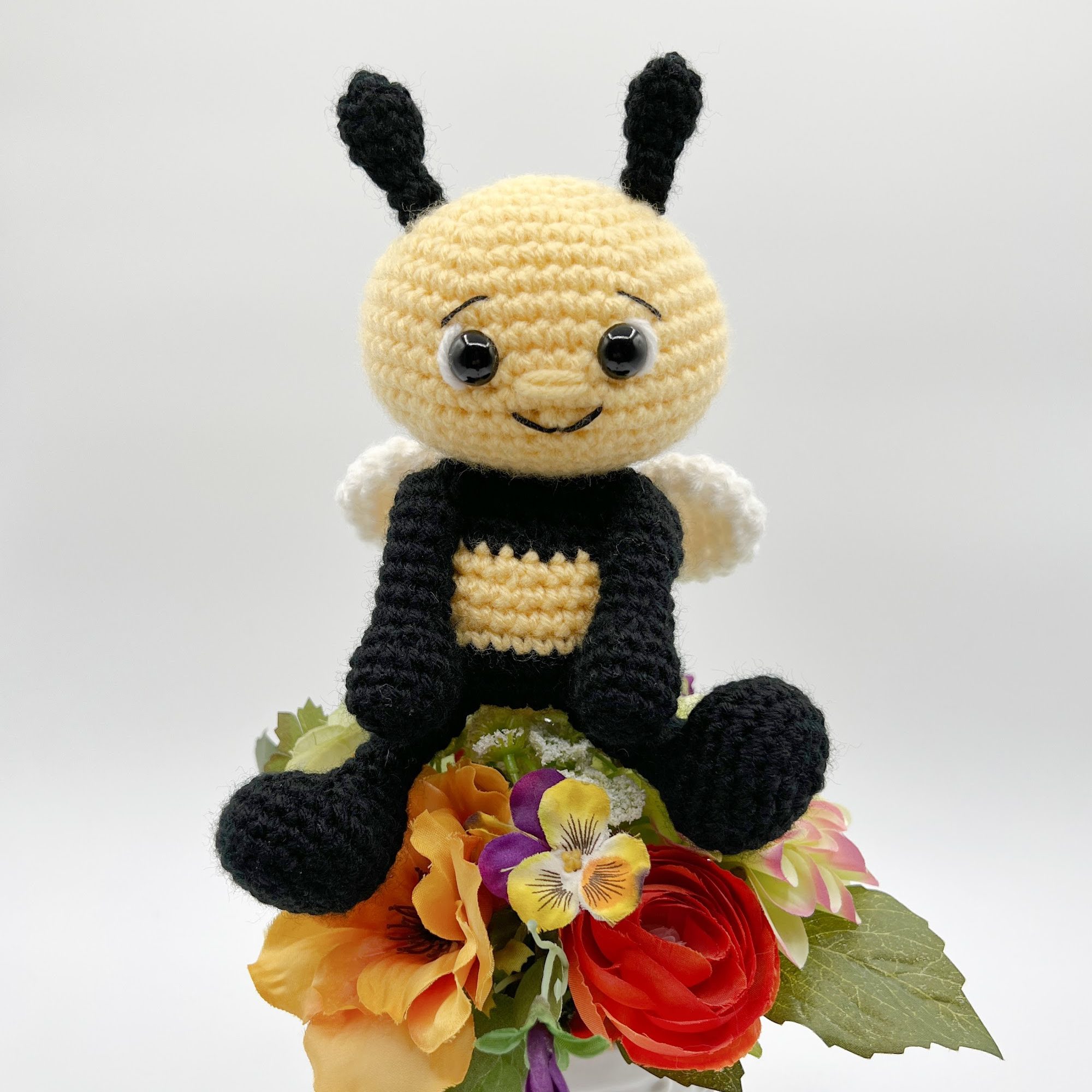 Blossom the Bee Crochet Pattern